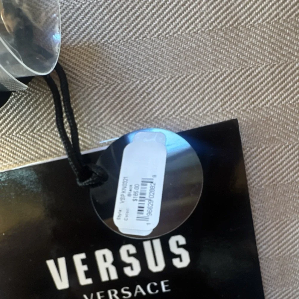Versus Versace Quartz Analog 42mm Black Silicone Strap Watch w/Box Manual